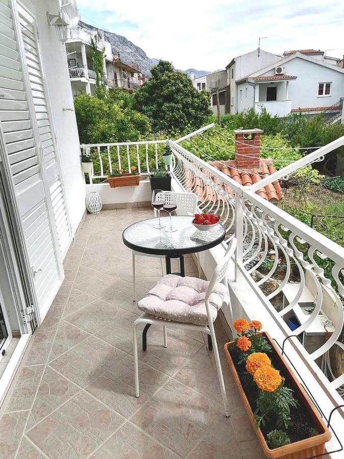 Apartman Komadina Hotel Makarska Exterior photo