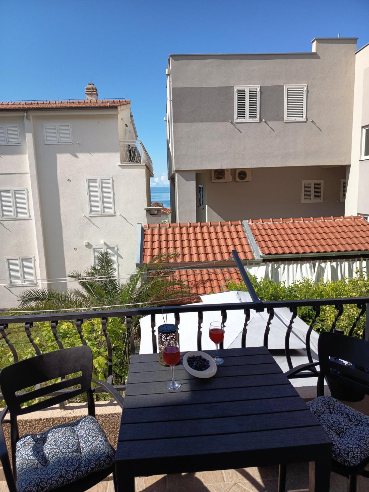 Apartman Komadina Hotel Makarska Exterior photo